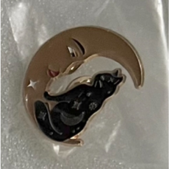 $2 WITCH CAT PIN/BROOCH. ENAMEL/METAL. NEW. $2 WITH ANY $10 ORDER OR MORE - Picture 4 of 16